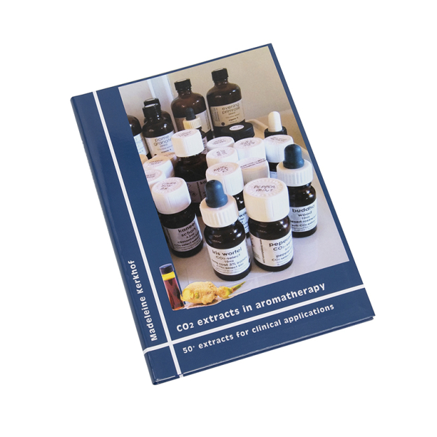 CO2 Extracts in Aromatherapy - Kerkhof M.